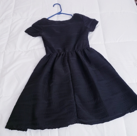 ♡Formal Little Black Dress♡ - Picture 2 of 3